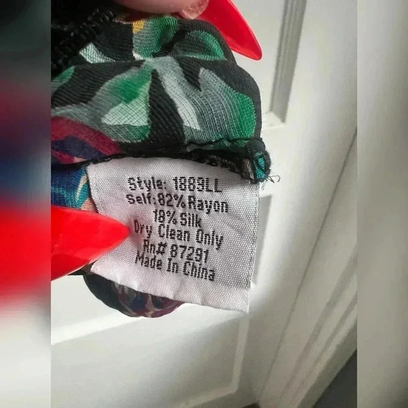 Johnny Was 4LoveandLiberty Velvet Silk Floral Boho Sleeveless Tank Size M - Picture 3 of 4